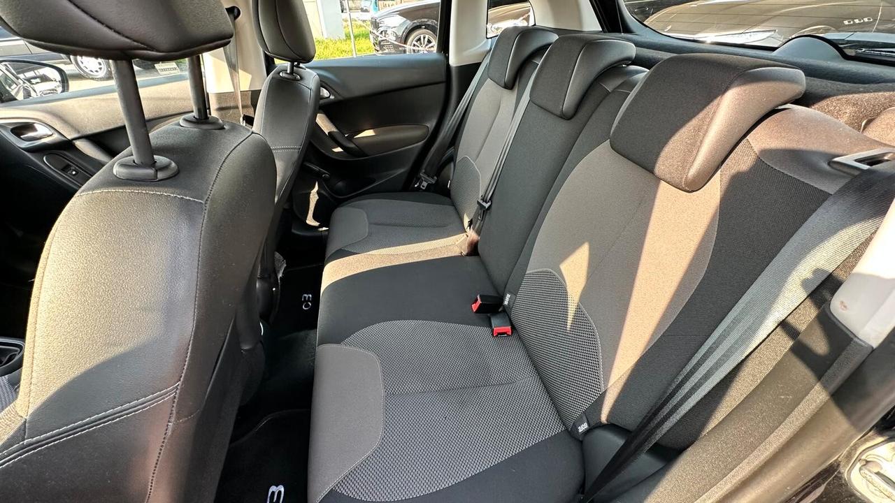 Citroen C3 PureTech 68 CV KM CERTIFICATI-UNICO PROPRIETARIO