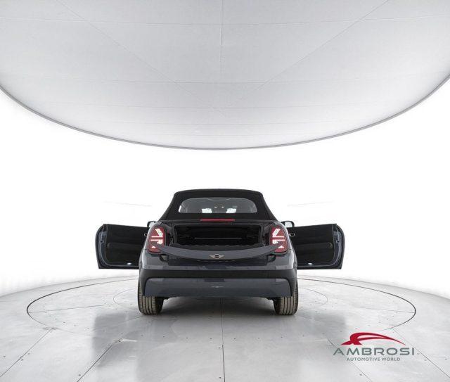 MINI Cabrio Cooper 2.0 C Favoured auto