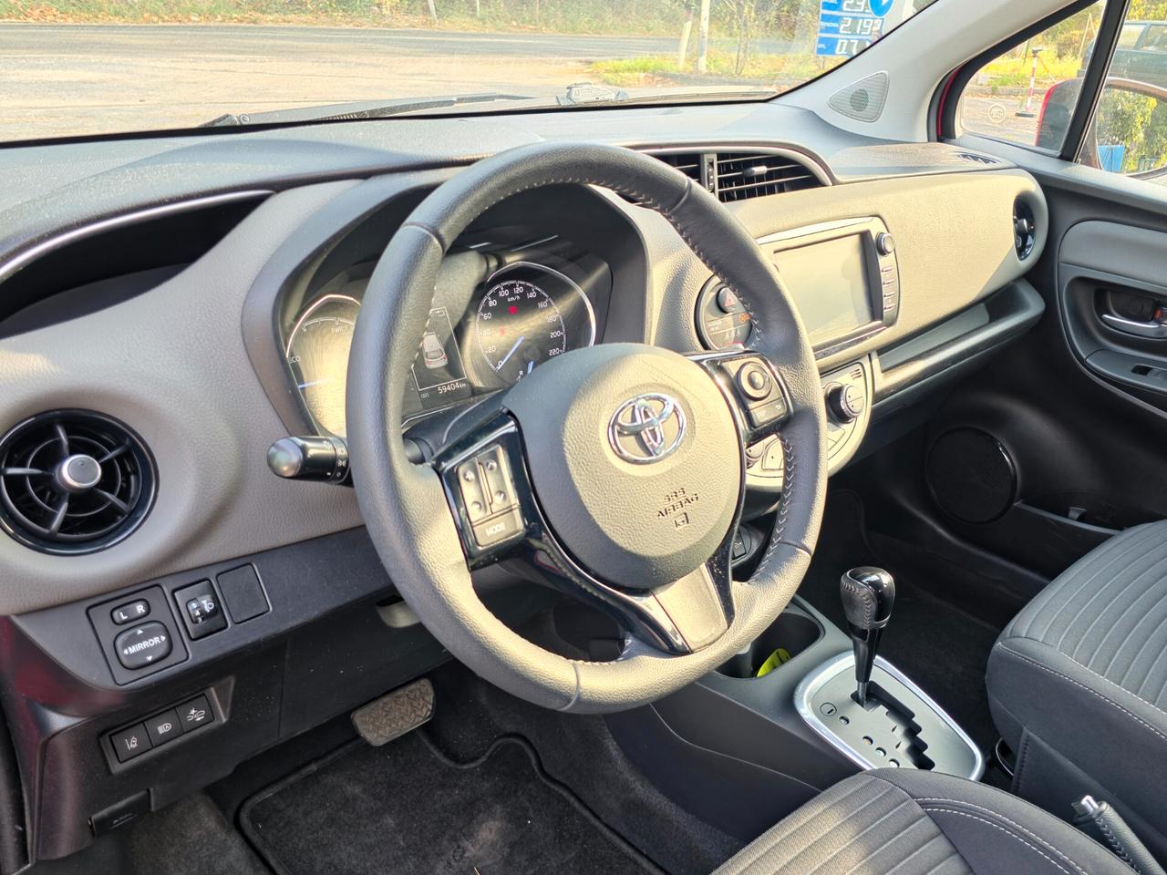 Toyota Yaris 1.5 Hybrid 5 porte Active E6 Automatico NEO 2018
