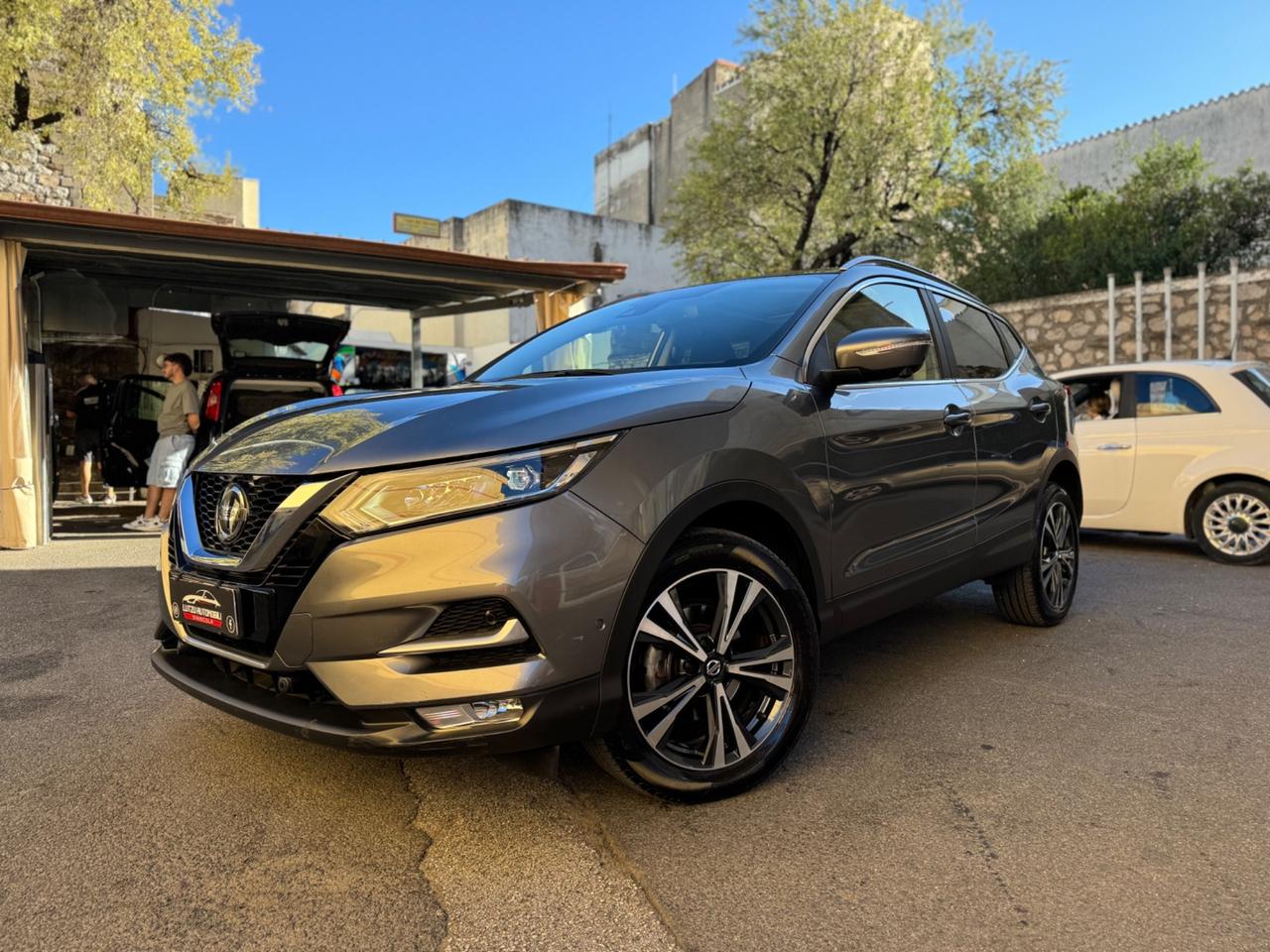 Nissan Qashqai 1.5 dCi 115 CV N-Connecta Tetto Garanzia