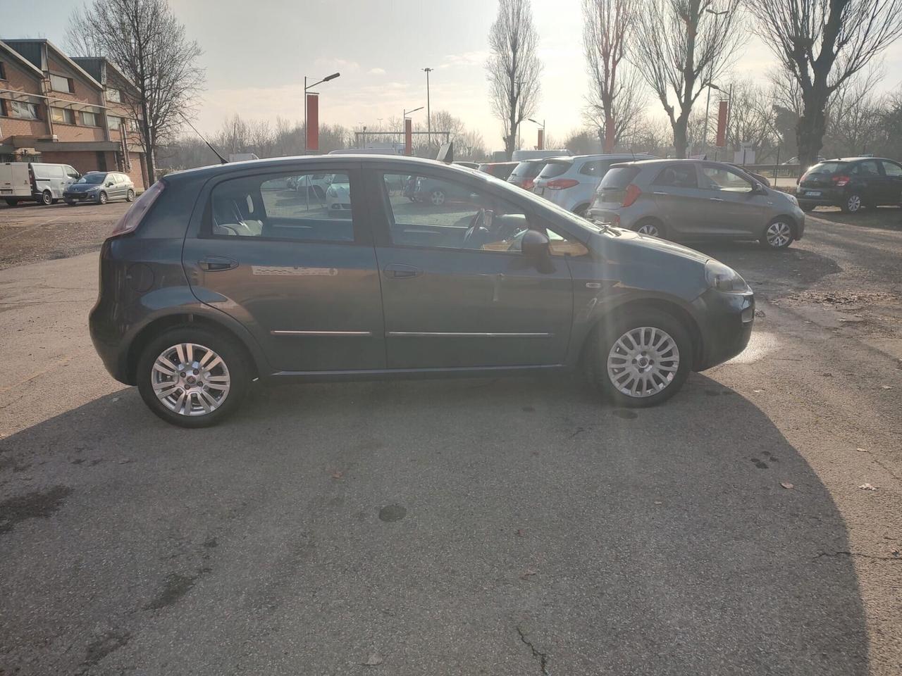 Fiat Punto 1.4 8V GPL EASYPOWER LOUNGE 57kw, OK NEOPATENTATI, GARANZIA L.12 MESI