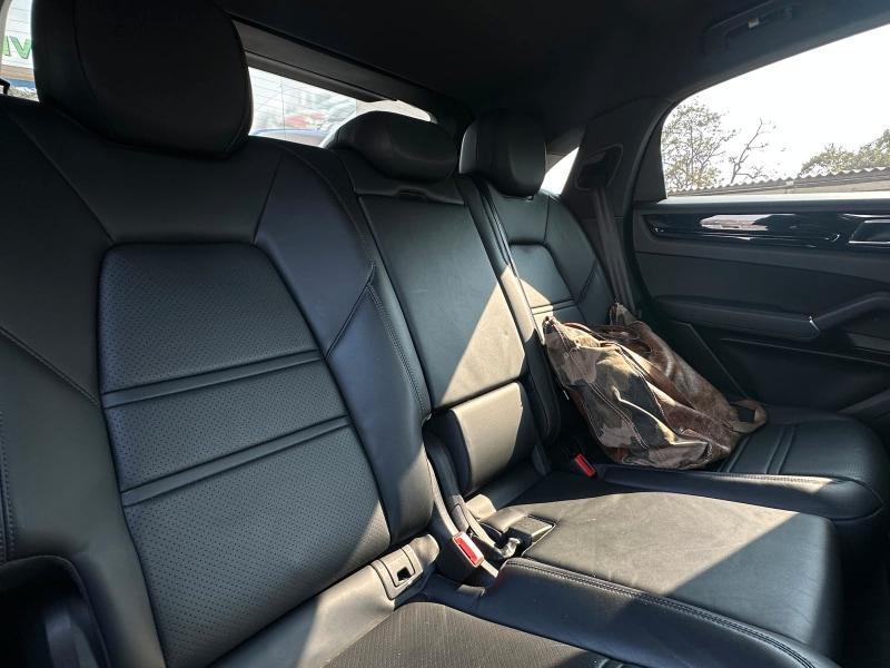 PORSCHE Cayenne Coupé Cayenne Coupé 3.0 V6 E-...