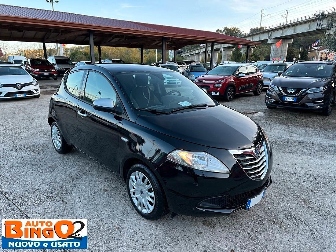 Lancia Ypsilon 1.3 MJT 16V 95 CV 5 porte S&S Silver