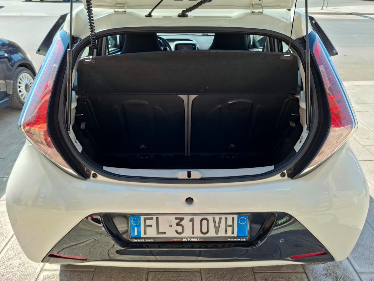 Toyota Aygo 1.0 69cv x-cool 2017