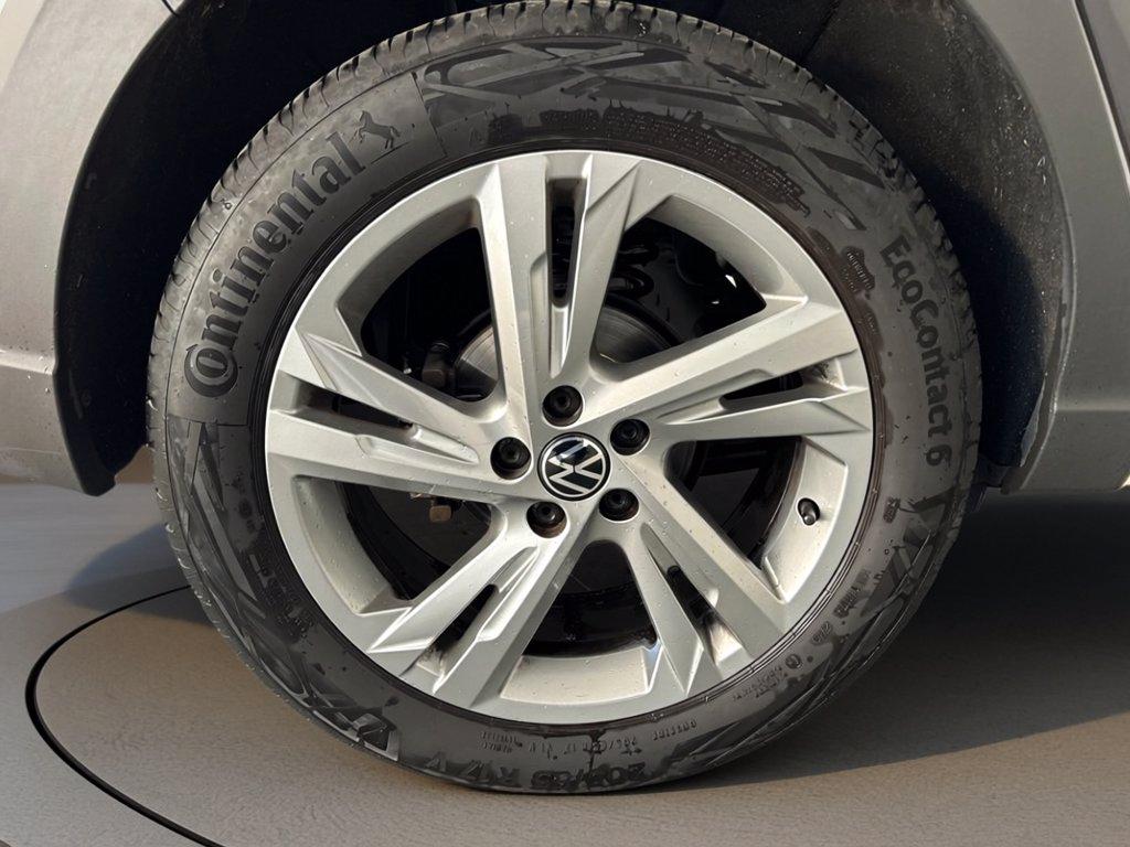 VOLKSWAGEN Taigo 1.0 tsi r-line 110cv del 2023