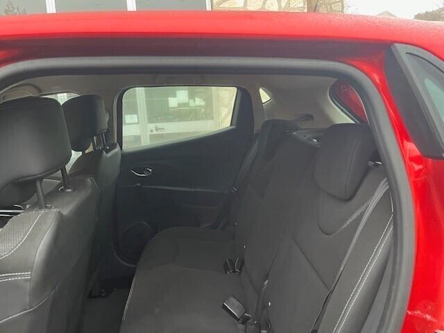 RENAULT CLIO 1.2 75CV LIVE+NAVI OK NEOPATENTATI