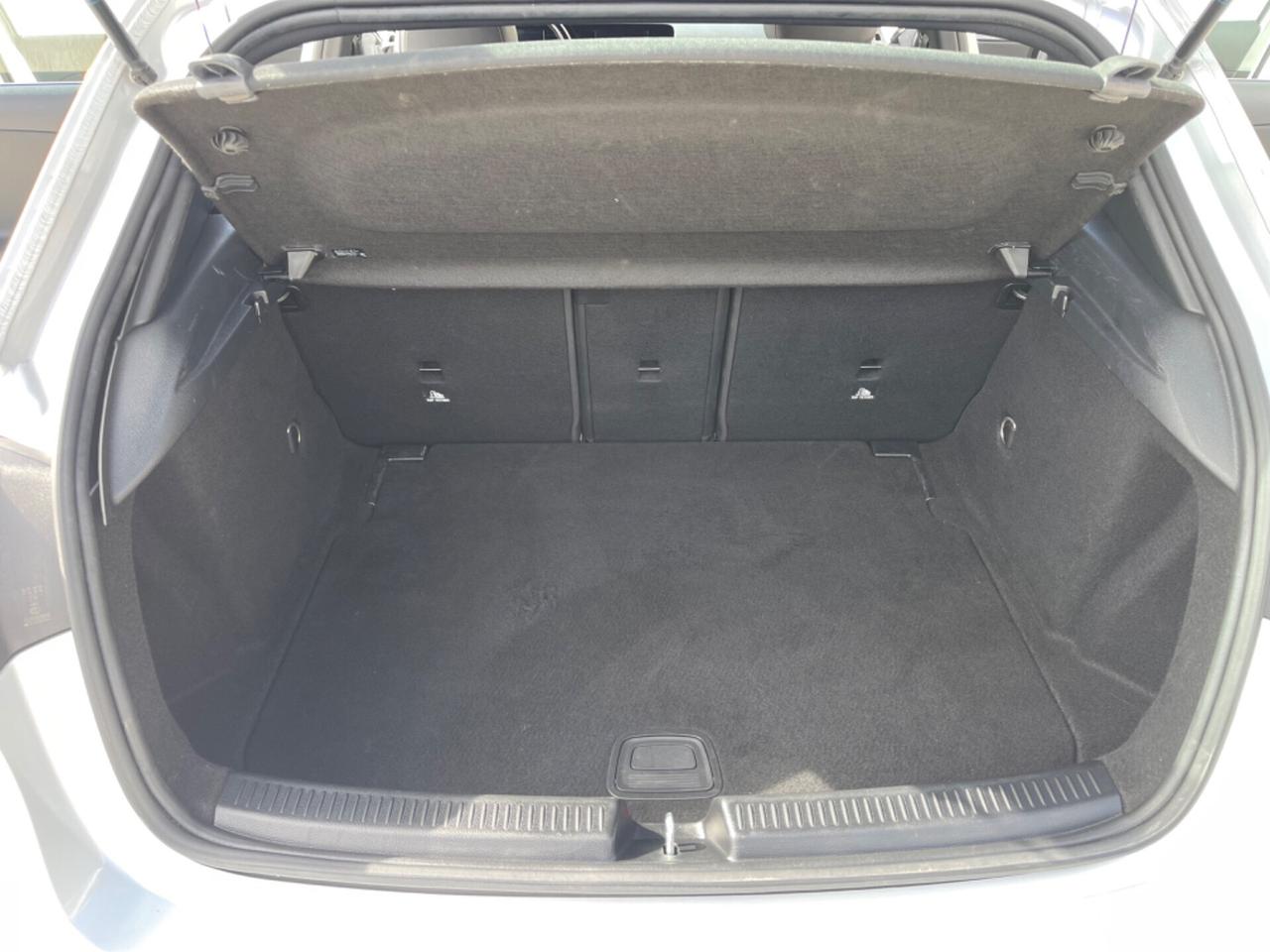 Mercedes-benz A 180 A 180 d Automatic Business Extra