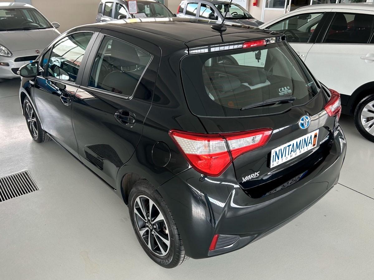 Toyota Yaris 1.5 Hybrid 5 porte Active