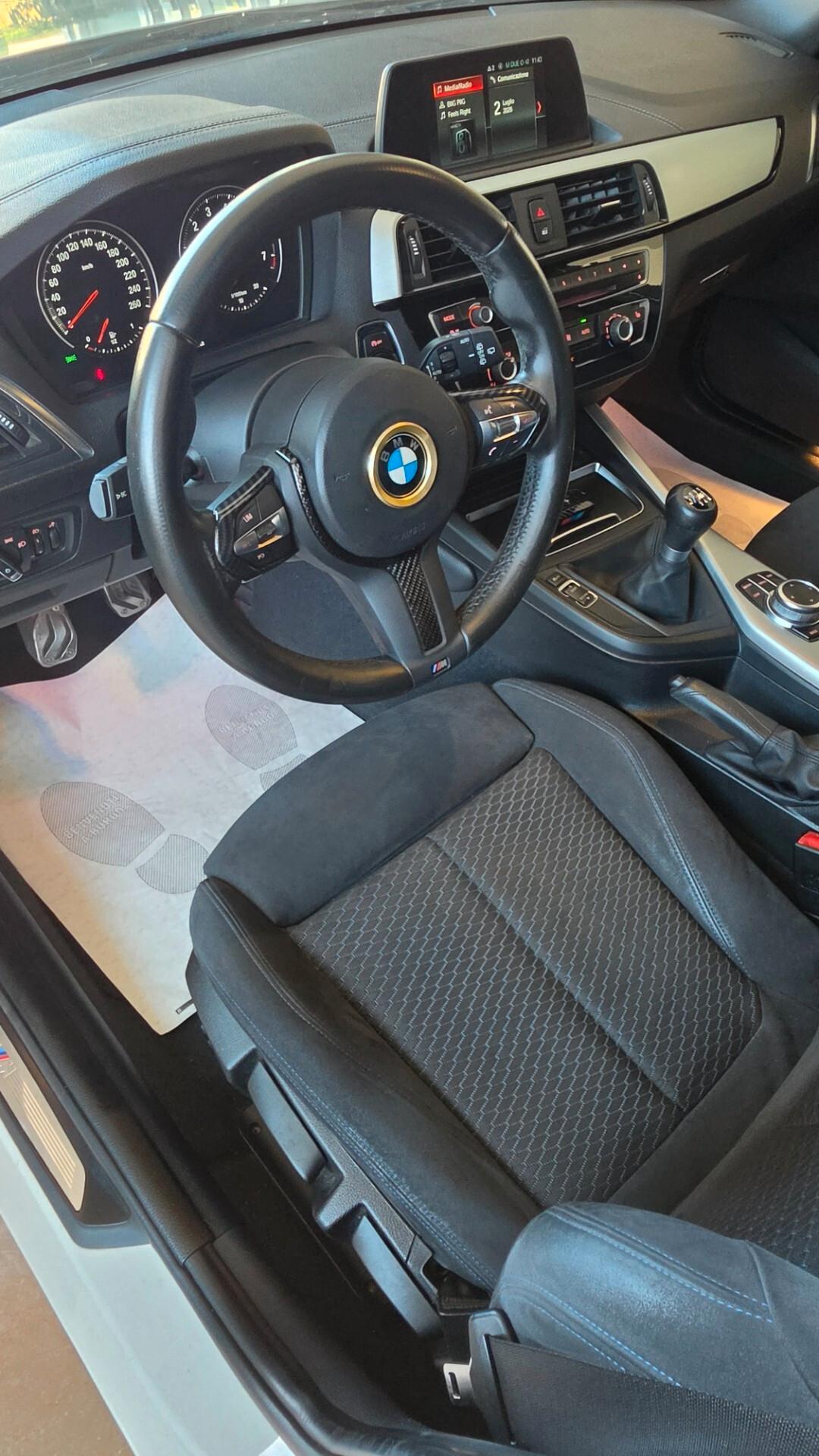 Bmw 118 118i 5p. Msport