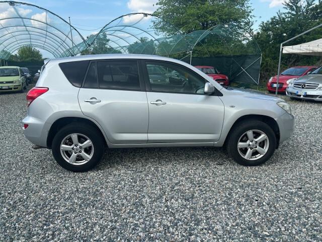 Toyota RAV 4 RAV4 2.2 CDTI