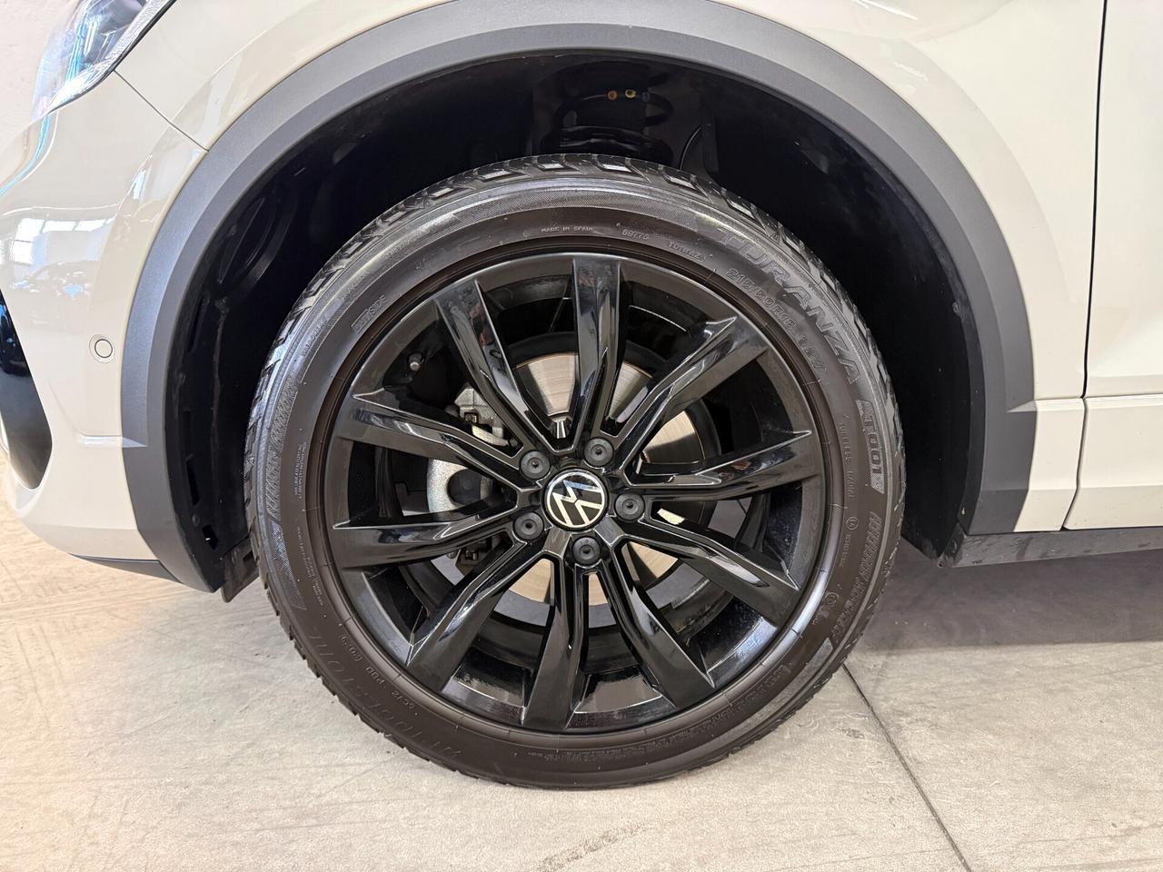 Volkswagen T-Roc 1.0 Tsi R-Line 110cv NEOPATENTATI GARANZIA VW