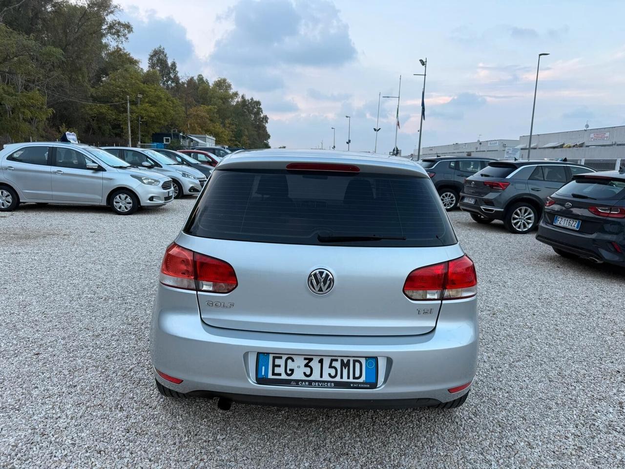 Volkswagen Golf Var. 1.2 TSI DSG Comfortline
