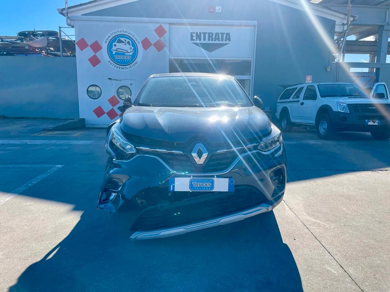 Renault Captur TCe 100 CV GPL Techno ***VEICOLO SINISTRATO **** VA IN MOTO