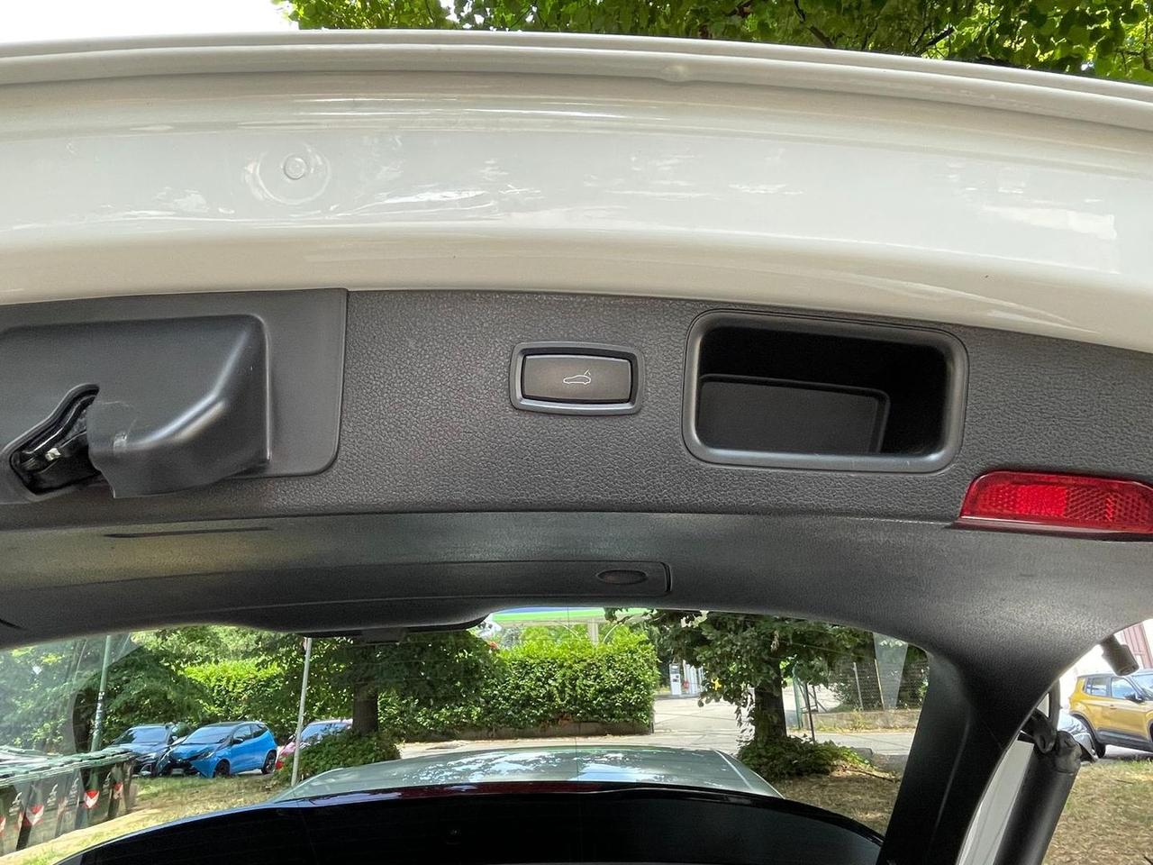 Porsche Macan -- 2.0 PDK 245CV #11341