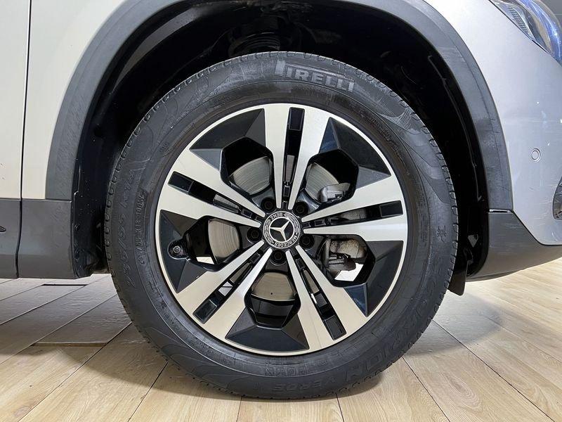 Mercedes-Benz GLA GLA 200 d Business Extra auto