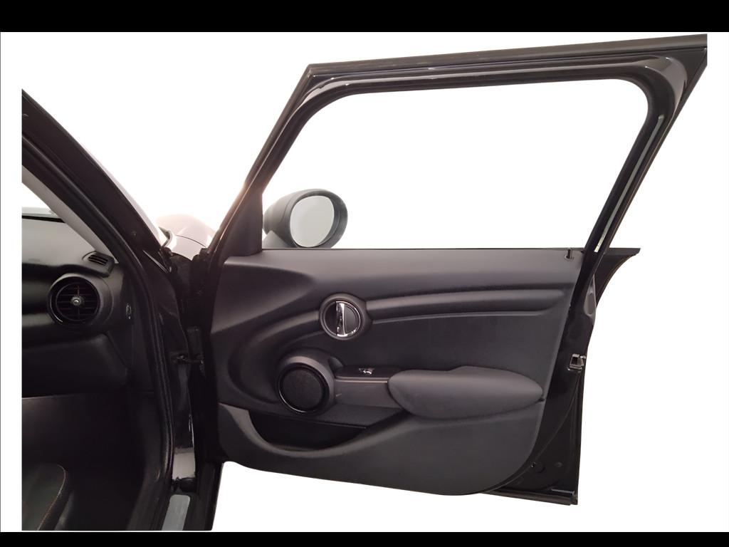 MINI Mini IV F55-F56 2014 - Mini 1.2 One 75cv 5p