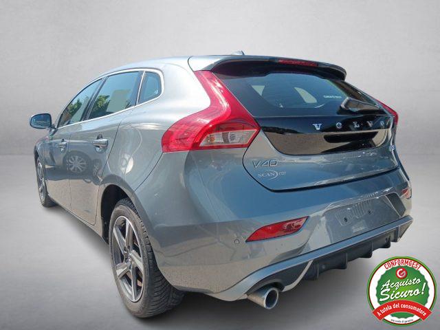 VOLVO V40 D2 R-design Led Navi