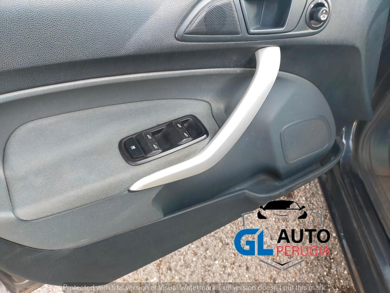 Ford Fiesta 1.4 tdci 5p titanium full opt neopatentati