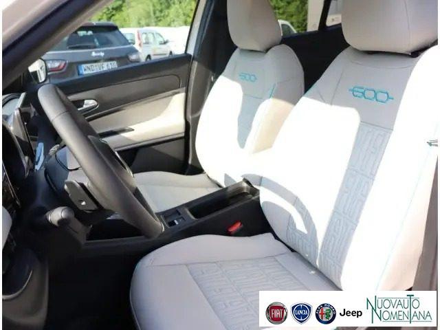 FIAT 600 Hybrid 110CV DCT6 MHEV La Prima NAVI / TELECAMERA