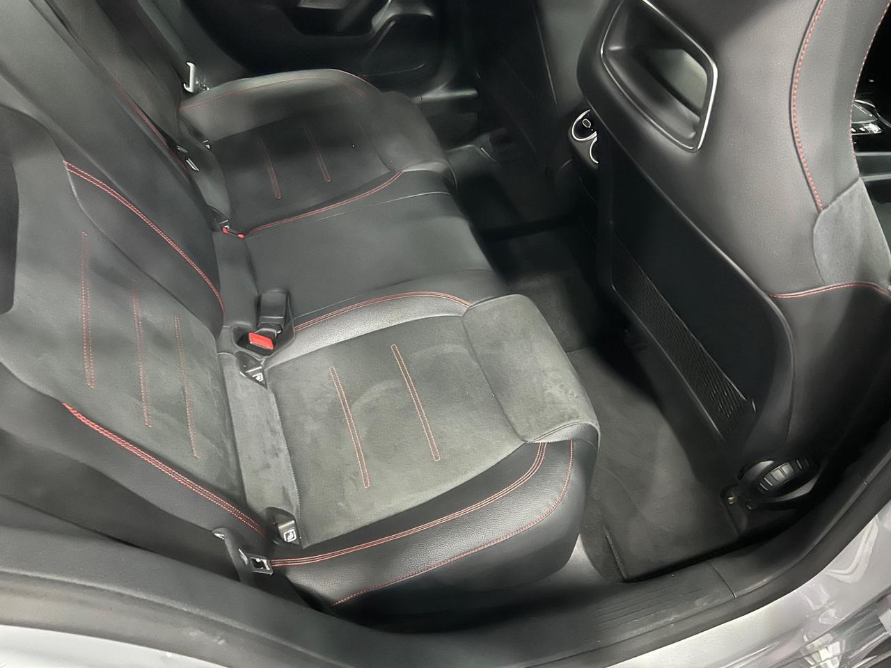 Mercedes Benz A180d Premium AMG aut. 116 cv