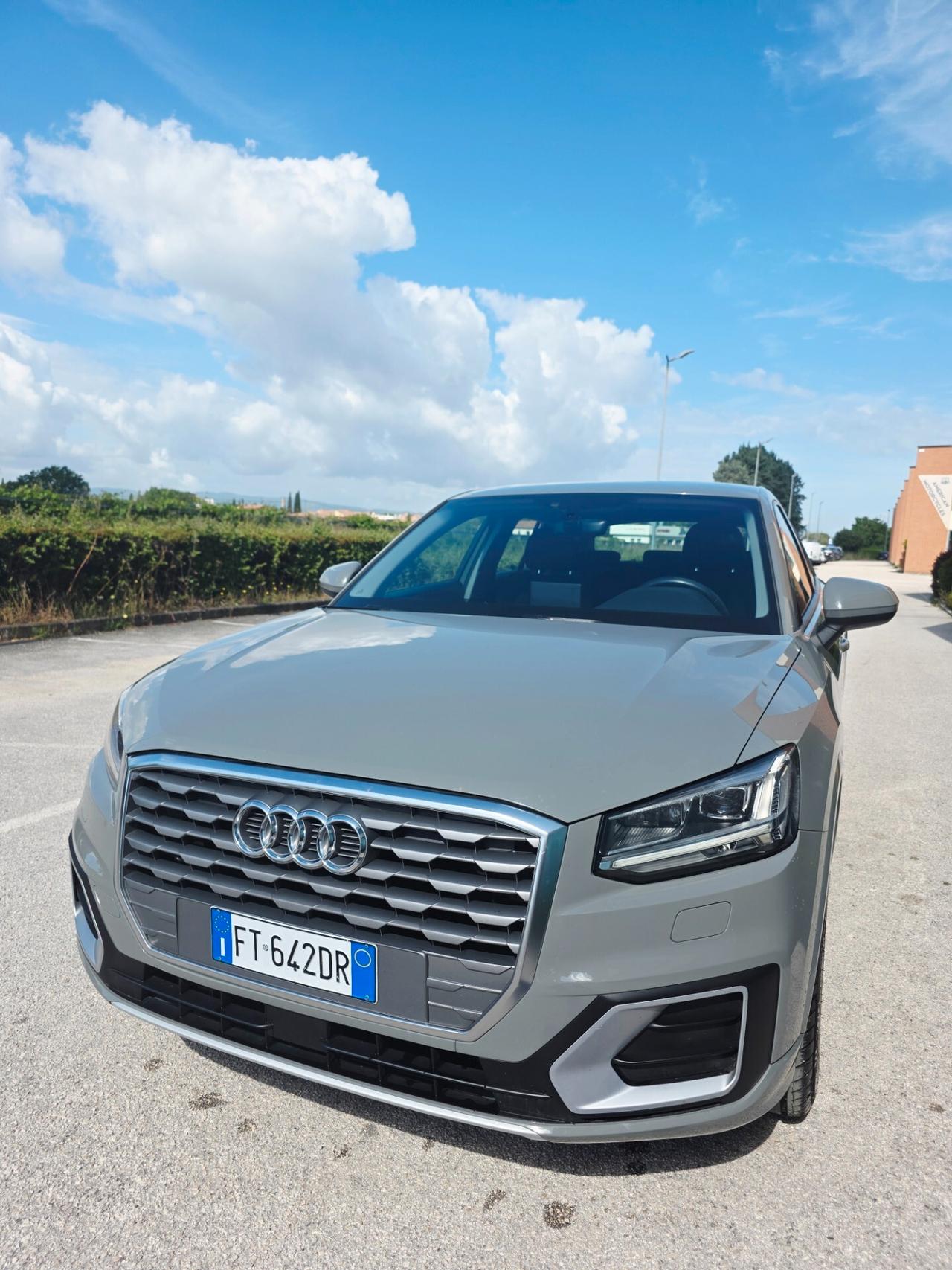 Audi Q2 1.6 116 CV automatica UNICAPROPRIETARIA Tagliandi uff