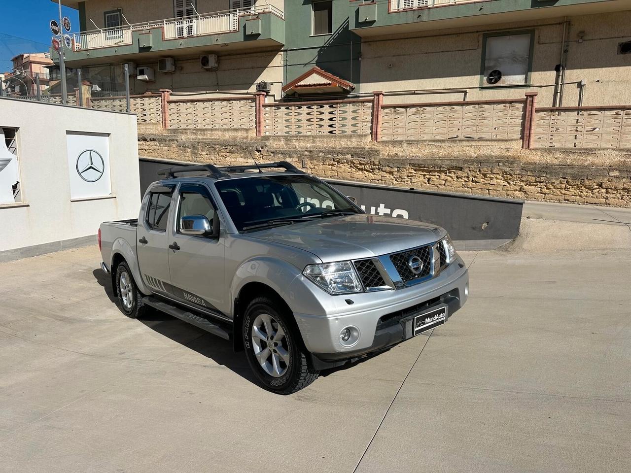 Nissan Navara 2.5 dCi 4 porte Double Cab Platinum