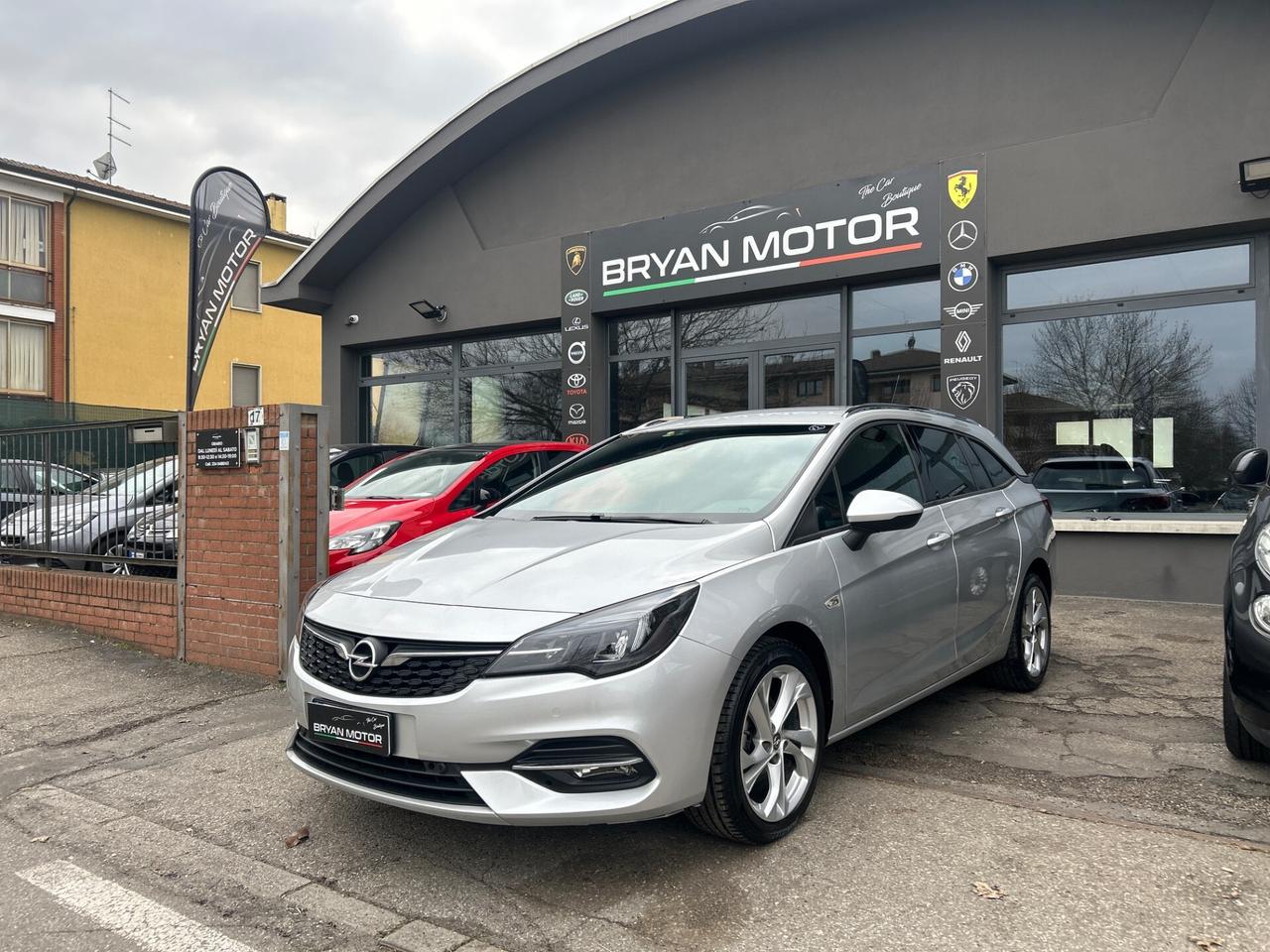 Opel Astra 1.5 CDTI 122 CV S&S AT9 Sports Tourer Business Eleg.