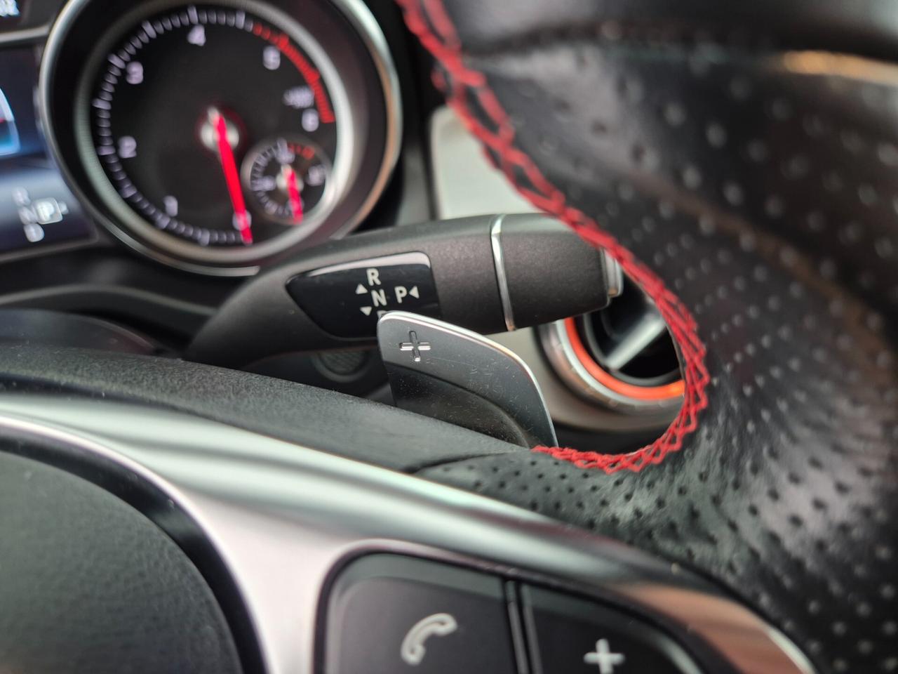 Mercedes-Benz CLA 220 d Shooting Brake AMG Line