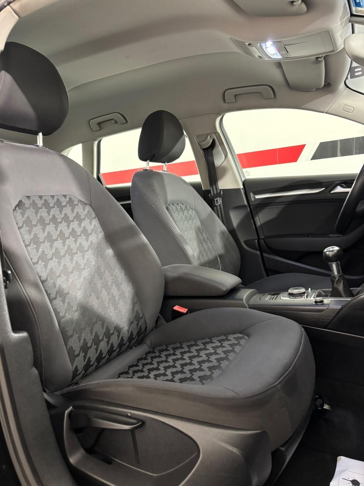 Audi A3 SPB 1.6 TDI clean diesel Admired