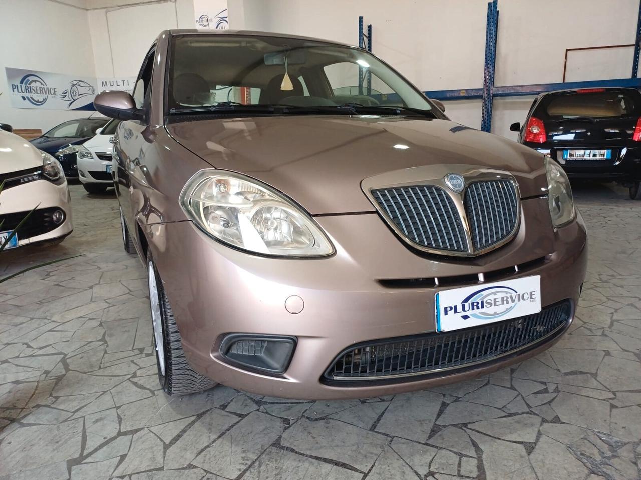 Lancia Ypsilon GPL DI SERIE - 2010
