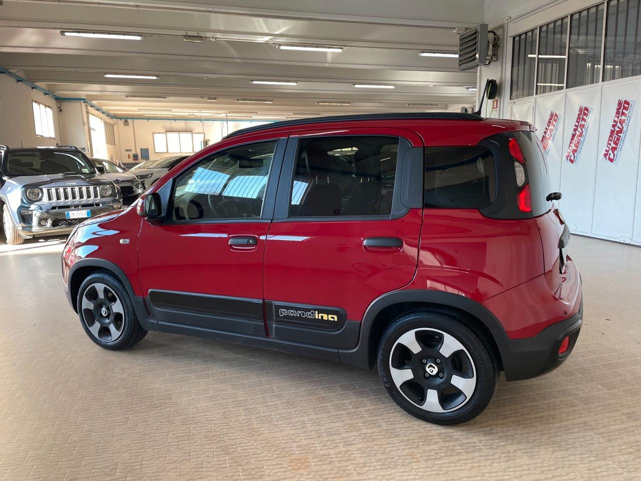 Fiat Panda Pandina 1.0 FireFly Hybrid CROSS 2025