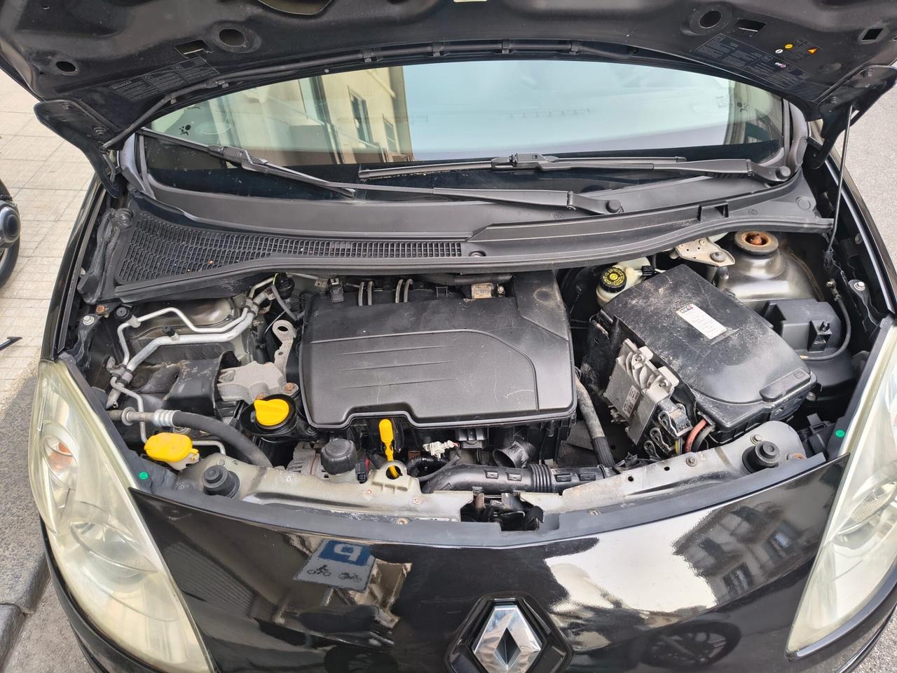 Renault Twingo 1.2 8V