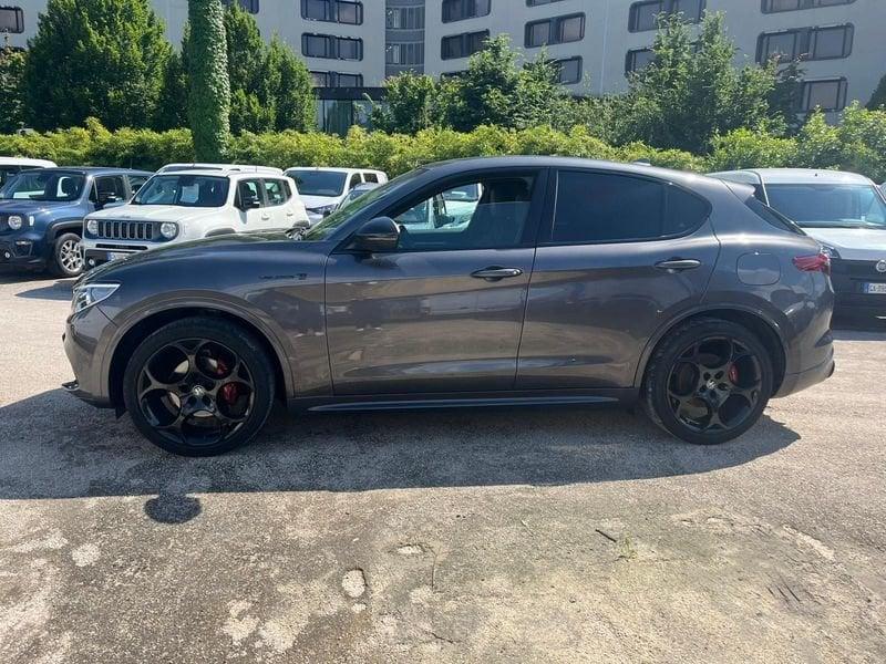 Alfa Romeo Stelvio 2.0 Turbo 280 CV AT8 Q4 Ti