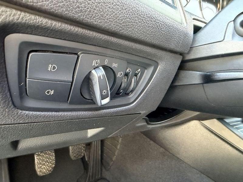 BMW Serie 1 116i Urban 5p IDONEA NEOPATENTATI PREZZO REALE NO VINCOLI FINANZIARI !!!!