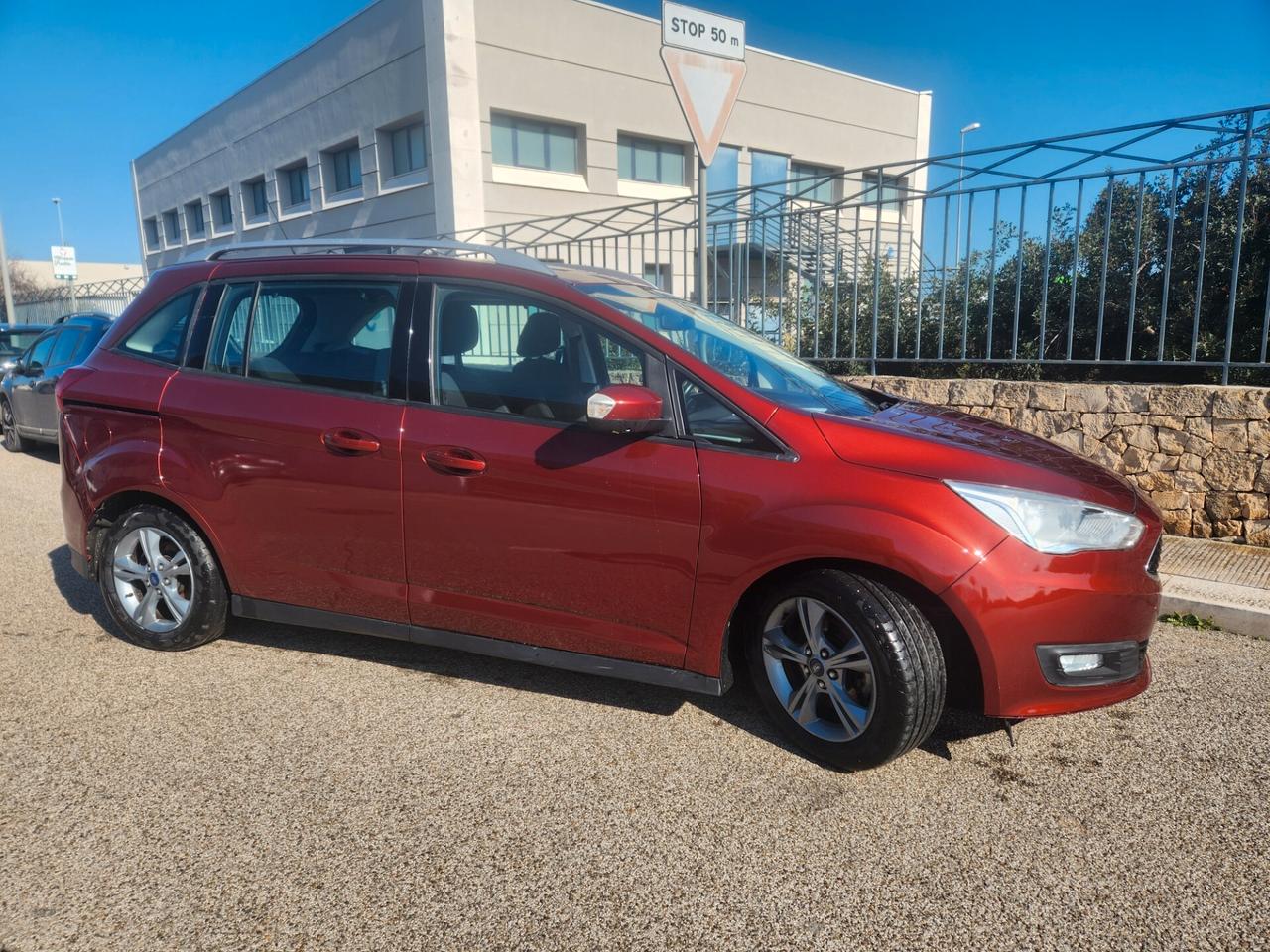 Ford C-Max 7 posti 1.5 TDCi 95CV Start&Stop Business