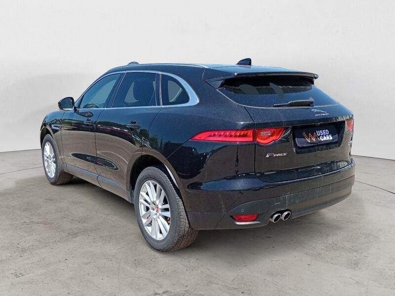 Jaguar F-Pace 2.0d 180 CV AWD aut. Pure