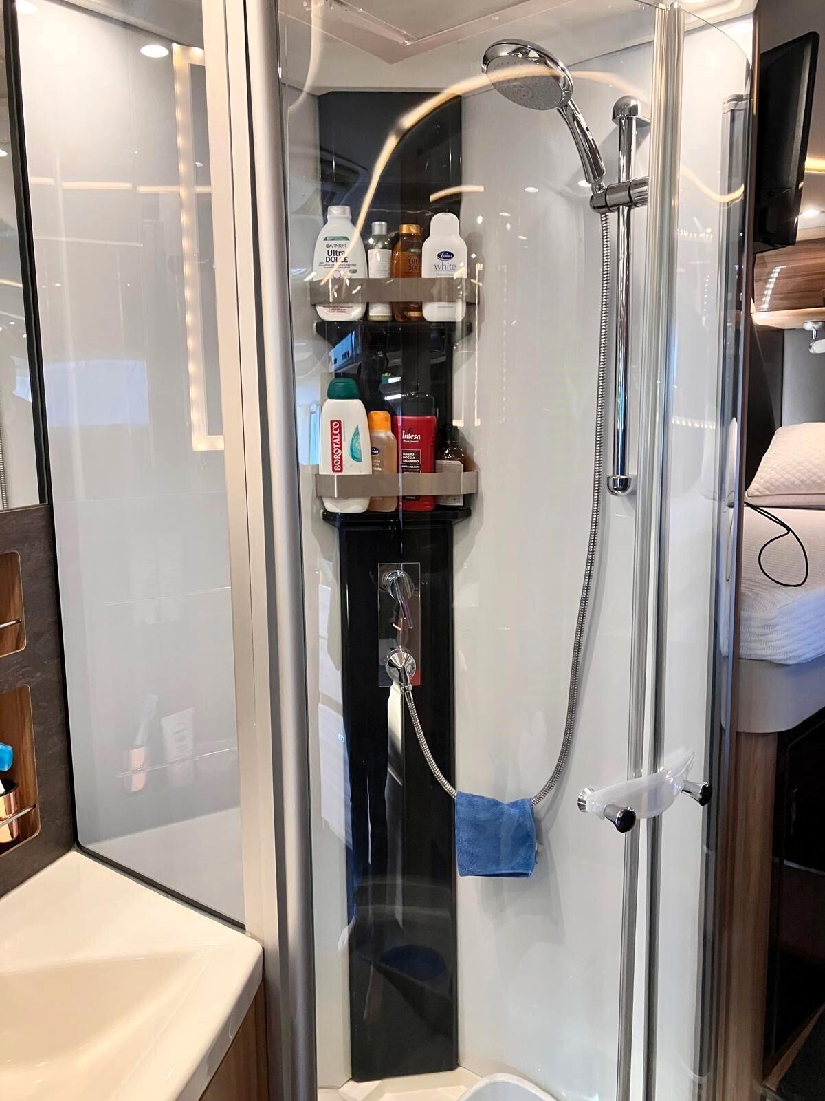 Knaus SUN I 900 LEG MOTORHOME