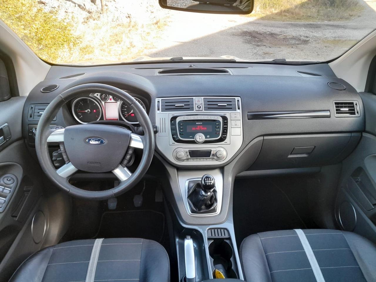 Ford Kuga 2.0 TDCi 136 CV 2WD Titanium