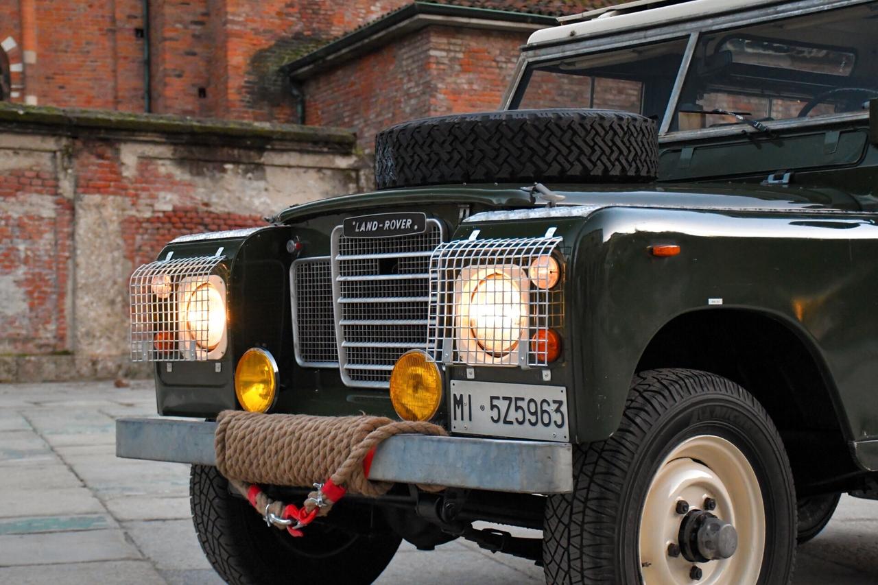 Land Rover Series 88