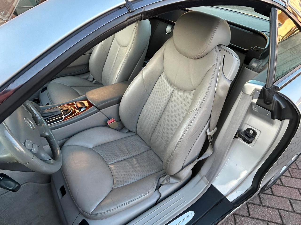 Mercedes-benz SL 500 Roadster - R230 V8