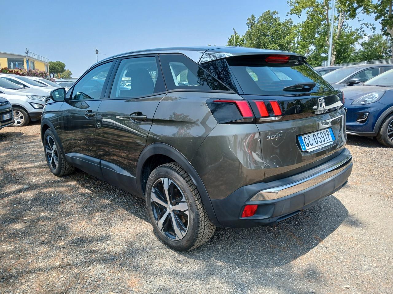 Peugeot 3008 BlueHDi 130 S&S EAT8 Business
