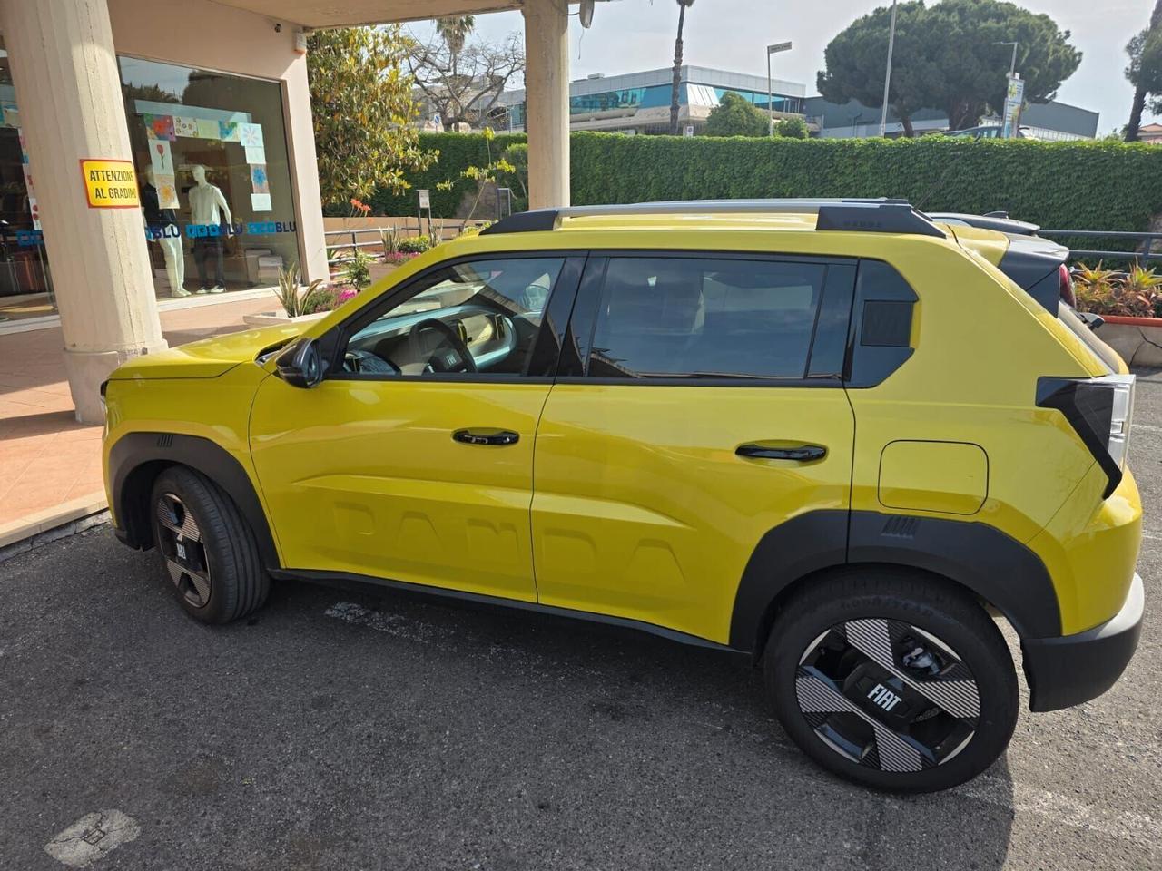 Fiat Grande Panda 1.2 Hybrid 110 CV S&S La Prima