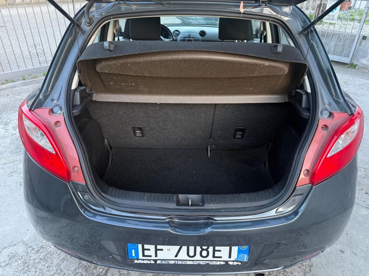 Mazda 2 1.3 BENZINA 5p. Sport Neopatentati 2011