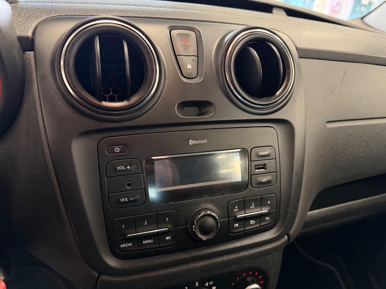 Dacia Dokker 1.6 8V 110CV GPL Essential