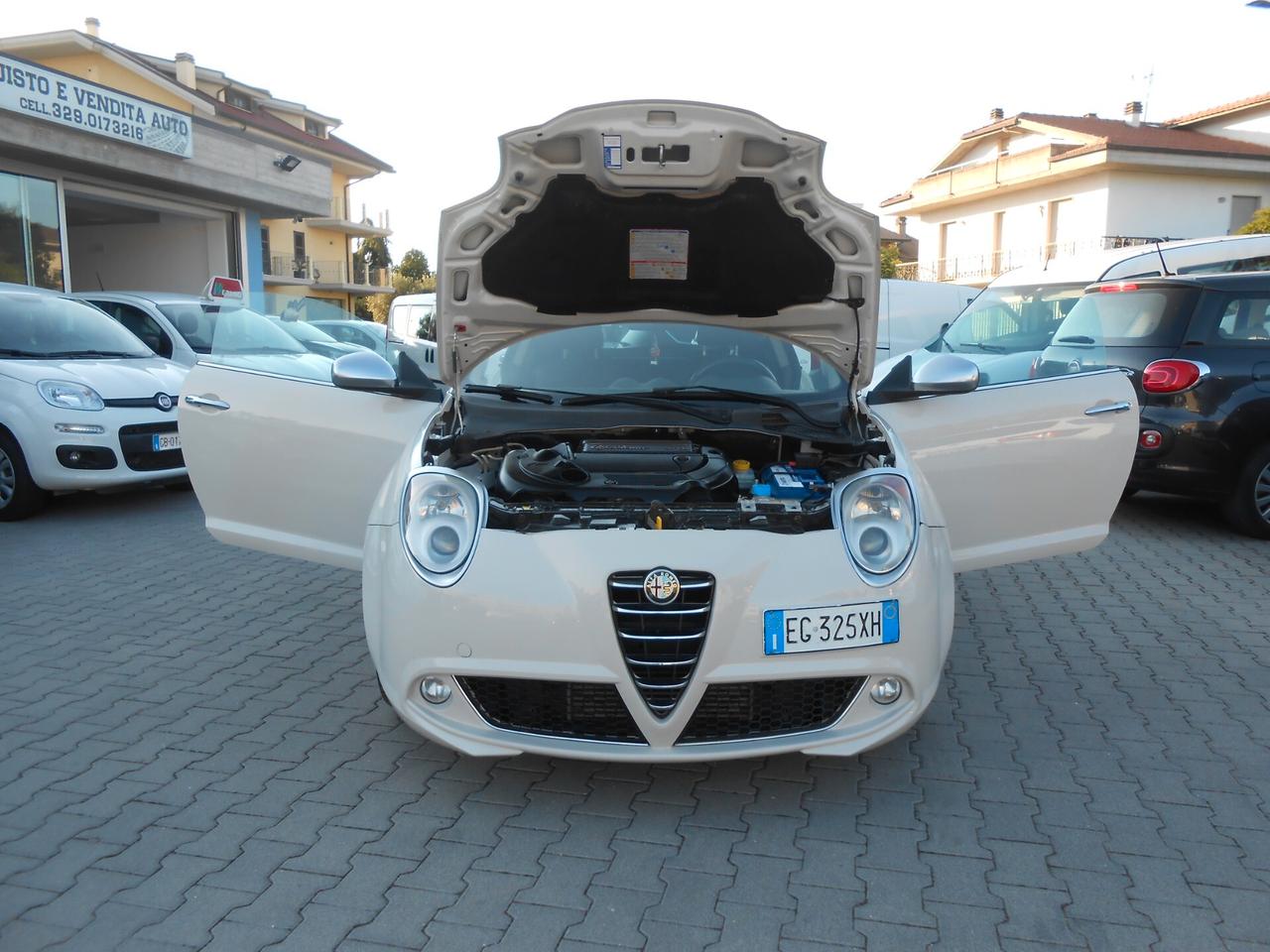 Alfa Romeo MiTo 1.3 JTDm-2 95 CV S&S Distinctive