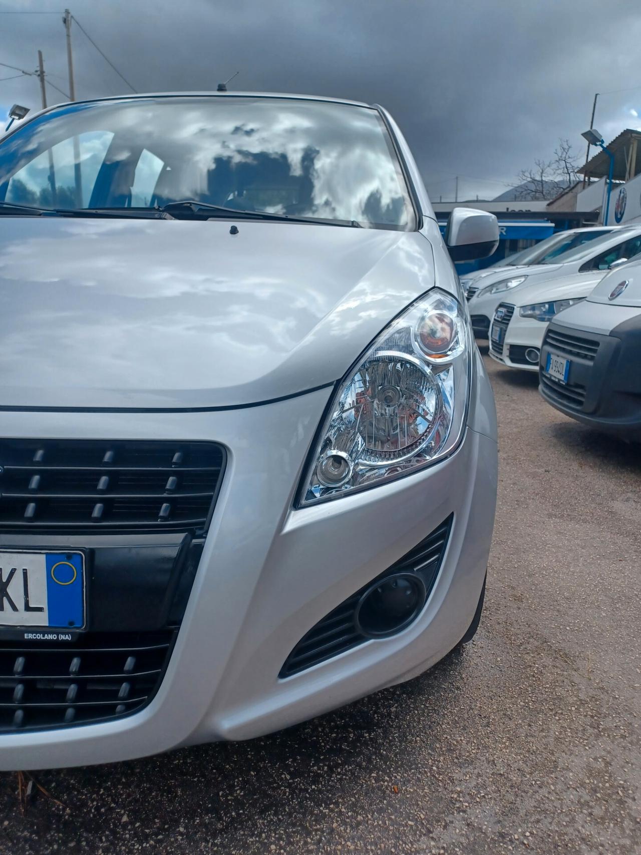 Suzuki Splash 1.0 Style Solo 100000 km 2014
