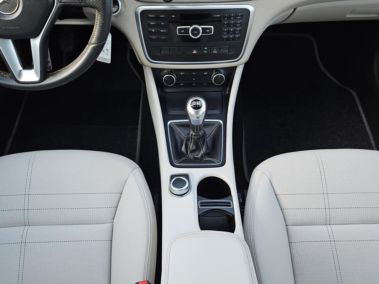 Mercedes-benz CLA 200 CDI Premium