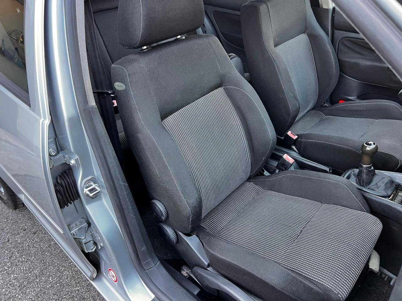 Volkswagen Golf GTI 1.8 turbo 20V 150cv