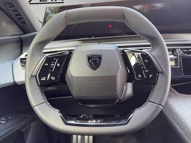 Peugeot 5008 Hybrid 145 e-DCS6 GT