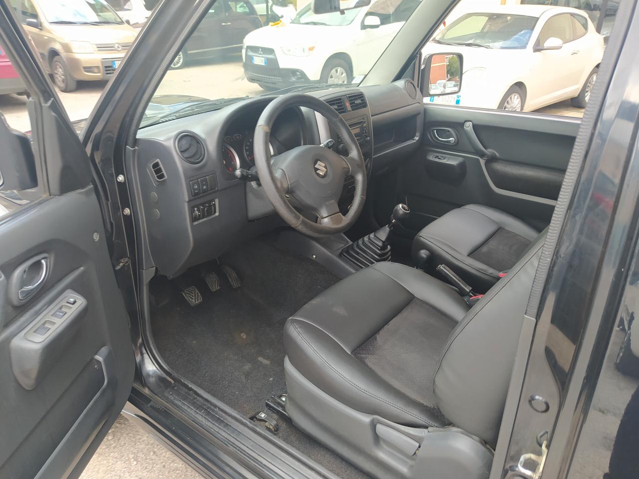 Suzuki Jimny 1.5 DDiS cat 4WD JLX